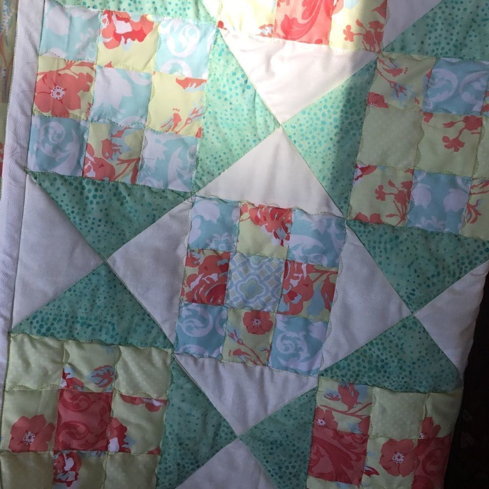 Handmade Quilt   - Picture 14 of 15
